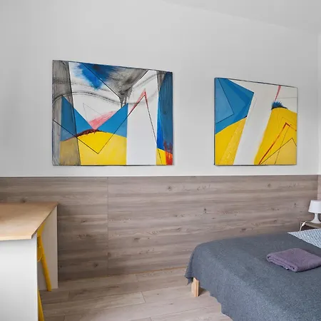 Sport I Chodakowska 호스텔 *