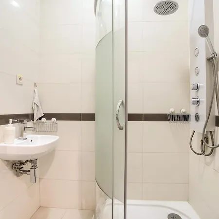 Hostel Sport I Chodakowska Varsó