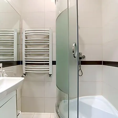 بيت شباب Sport I Chodakowska *